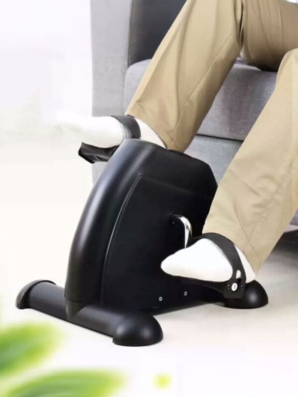 Xe Đạp Kháng Lực Màu Đen